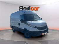 Usado Iveco Daily 156 CV (114 kW) 2023 Blanco Van