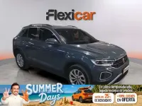 Usado VW T-Roc 110 CV (80 kW) 2024 Gris SUV