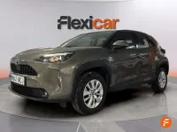 Usado Toyota Yaris Cross Business Edition 116 CV (85 kW) 2022 Verde SUV