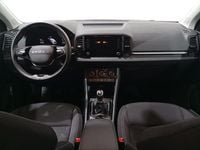 Usado Skoda Karoq Selection 150 CV (110 kW) 2025 Blanco SUV