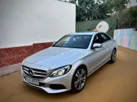 Usado Mercedes C220 194 CV (142 kW) 2018 Gris / plata Berlina