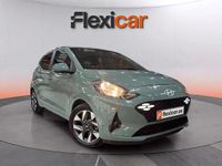 Usado Hyundai i10 67 CV (49 kW) 2023 Verde Utilitario
