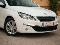 Usado Peugeot 308 Active 131 CV (96 kW) 2015 Blanco Utilitario