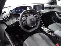 Usado Peugeot e-2008 Allure 100 kW (136 CV) 2023 Naranja SUV