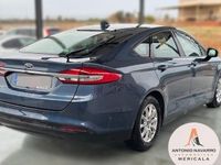 Usado Ford Mondeo Business Edition 235 CV (172 kW) 2019 Azul Berlina