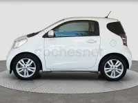Usado Toyota iQ Multidrive S 98 CV (72 kW) 2012 Blanco Utilitario