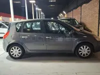 Usado Renault Scénic II 105 CV (77 kW) 2007 Gris / plata Monovolumen
