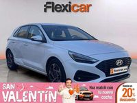 Usado Hyundai i30 120 CV (88 kW) 2024 Blanco Berlina