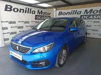 Usado Peugeot 308 SW Allure 131 CV (96 kW) 2021 Azul Familiar