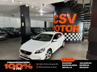 Usado Volvo V40 115 CV (84 kW) 2014 Blanco Familiar