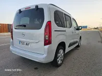Usado Opel Combo Life Edition 102 CV (75 kW) 2023 Blanco Monovolumen