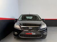 Usado Ford Focus Trend 109 CV (80 kW) 2010 Negro Berlina