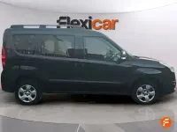 Usado Opel Combo Expression 103 CV (75 kW) 2017 Negro Monovolumen