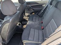 Usado Skoda Octavia Elegance 140 CV (102 kW) 2015 Azul Utilitario