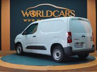 Usado Fiat Doblò 102 CV (75 kW) 2023 Blanco Monovolumen