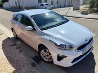 Usado Kia Ceed 115 CV (84 kW) 2018 Blanco Utilitario