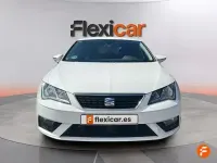 Usado Seat Leon Style 130 CV (95 kW) 2018 Blanco