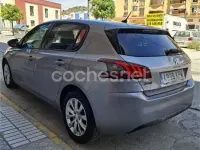 Usado Peugeot 308 Allure 110 CV (80 kW) 2018 Gris / plata Berlina