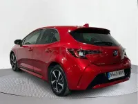 Usado Toyota Corolla Active 140 CV (102 kW) 2025 Rojo Berlina