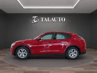 Usado Alfa Romeo Stelvio Sprint 190 CV (139 kW) 2022 Rojo SUV