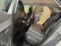 Usado Peugeot 3008 Allure 131 CV (96 kW) 2021 Gris SUV