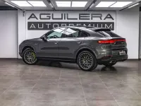Usado Porsche Cayenne E-Hybrid 462 CV (339 kW) 2021 Gris SUV