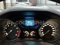Usado Ford Focus Trend 125 CV (91 kW) 2014 Blanco Berlina