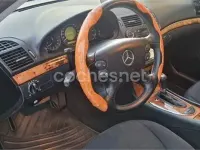 Usado Mercedes E320 Elegance 224 CV (164 kW) 2008 Negro Berlina