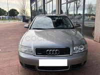 Usado Audi A4 220 CV (161 kW) 2002 Gris / plata Berlina