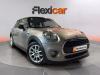 Usado Mini Cooper 136 CV (100 kW) 2018 Gris Utilitario