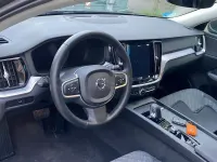 Begagnad Volvo V60 Core 197 HK (144 kW) 2025 Grå Kombi