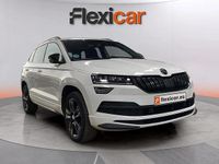 Usado Skoda Karoq SportLine 150 CV (110 kW) 2021 Blanco SUV