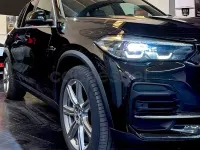 Usado BMW X5 Comfort Edition 394 CV (289 kW) 2023 Negro SUV