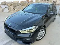 Usado BMW 118 Sport Line 136 CV (100 kW) 2021 Negro Berlina