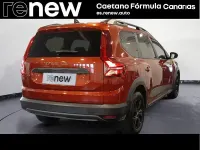 Usado Dacia Jogger Expression 100 CV (73 kW) 2022 Naranja Monovolumen
