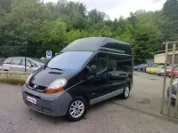 Usado Renault Trafic 99 CV (72 kW) 2006 Negro Monovolumen