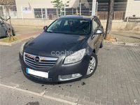 Usado Opel Insignia Selective 130 CV (95 kW) 2012 Gris / plata Familiar