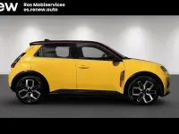 Usado Renault R5 Iconic 110 kW (150 CV) 2024 Amarillo Utilitario