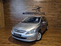 Usado Peugeot 307 90 CV (66 kW) 2002 Gris / plata Berlina
