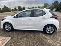 Usado Toyota Yaris 125 CV (91 kW) 2021 Blanco Utilitario