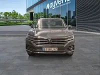 Usado VW Touareg Elegance 340 CV (250 kW) 2022 Gris SUV