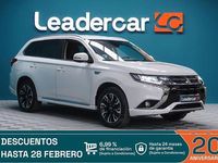 Usado Mitsubishi Outlander P-HEV 203 CV (149 kW) 2016 Blanco SUV