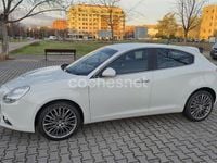 Usado Alfa Romeo Giulietta Distinctive 105 CV (77 kW) 2015 Blanco Berlina