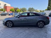 Usado Mercedes A180 136 CV (100 kW) 2022 Gris / plata Berlina