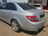 Usado Mercedes C220 Avantgarde 170 CV (125 kW) 2010 Gris / plata Berlina