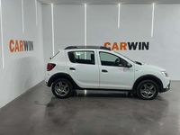Usado Dacia Sandero Comfort 95 CV (69 kW) 2020 Blanco Utilitario