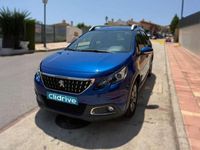 Usado Peugeot 2008 Signature Sky 110 CV (80 kW) 2019 Azul SUV