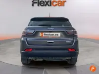 Usado Jeep Compass Limited 120 CV (88 kW) 2019 Gris SUV