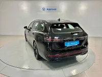 Usado VW Passat R-line 150 CV (110 kW) 2025 Negro Familiar