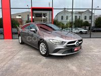 Usado Mercedes CLA200 Shooting Brake 150 CV (110 kW) 2022 Gris / plata Familiar